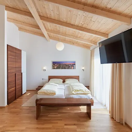 Hotel Gasthof-strasser 3*
